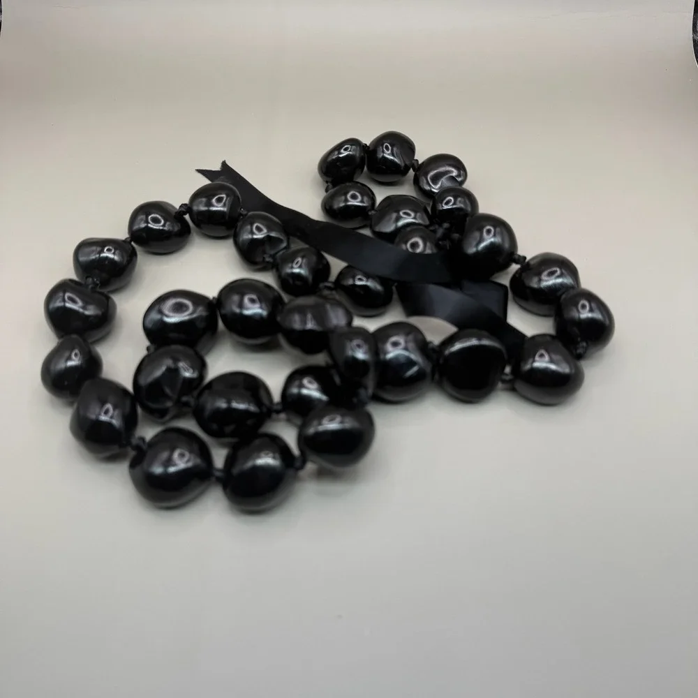 Hawaiian‎ Kukui Nut Lei Necklace Black Shiny 35